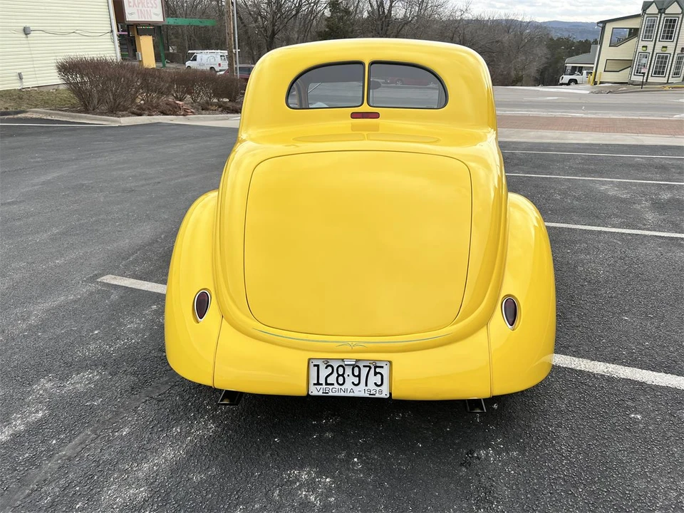 1938 Ford Standard & Deluxe & Super Deluxe - Image 9 of 31