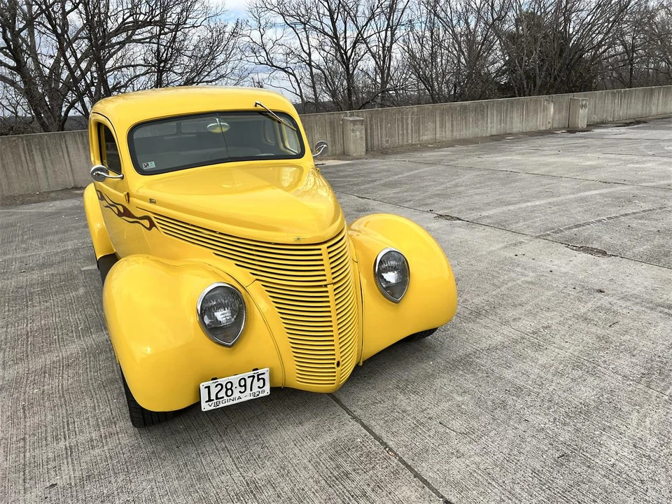 1938 Ford Standard & Deluxe & Super Deluxe - Image 26 of 31