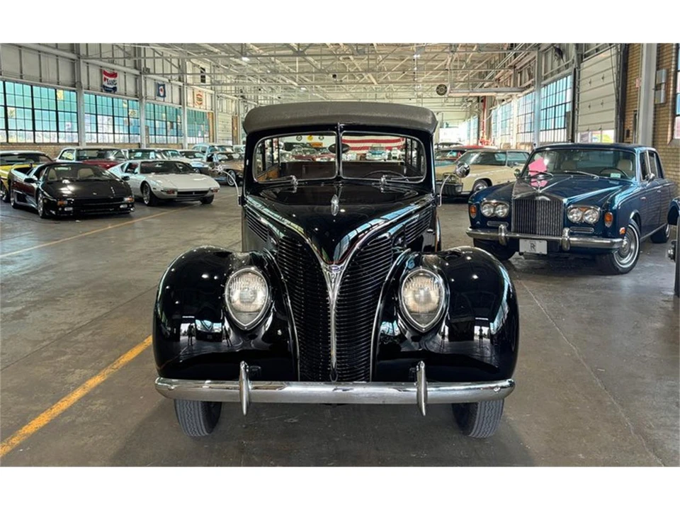 1938 Ford Standard & Deluxe & Super Deluxe - Image 16 of 31