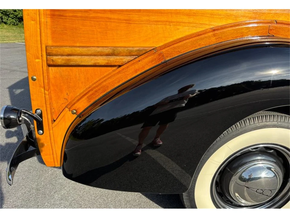 1938 Ford Standard & Deluxe & Super Deluxe - Image 30 of 31