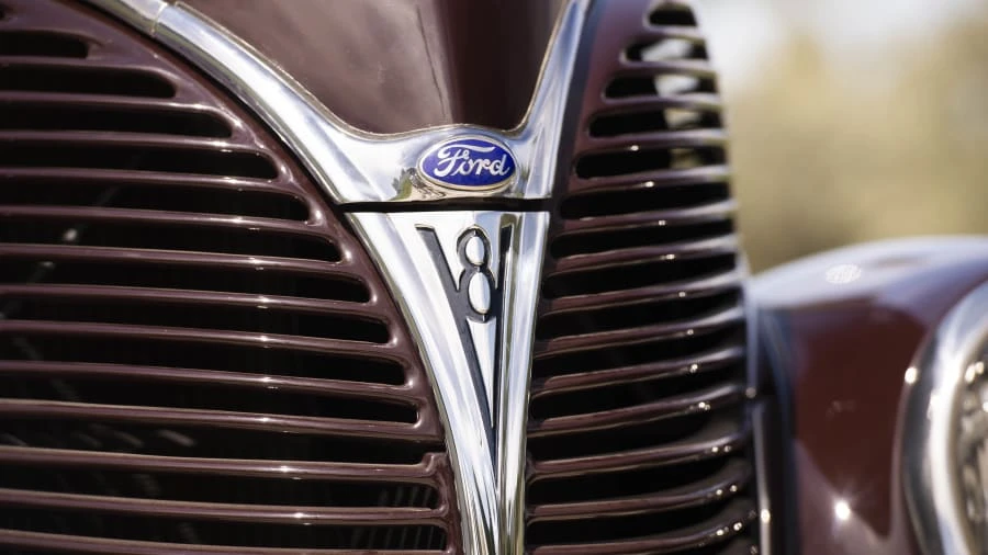 1938 Ford Standard & Deluxe & Super Deluxe - Image 9 of 12