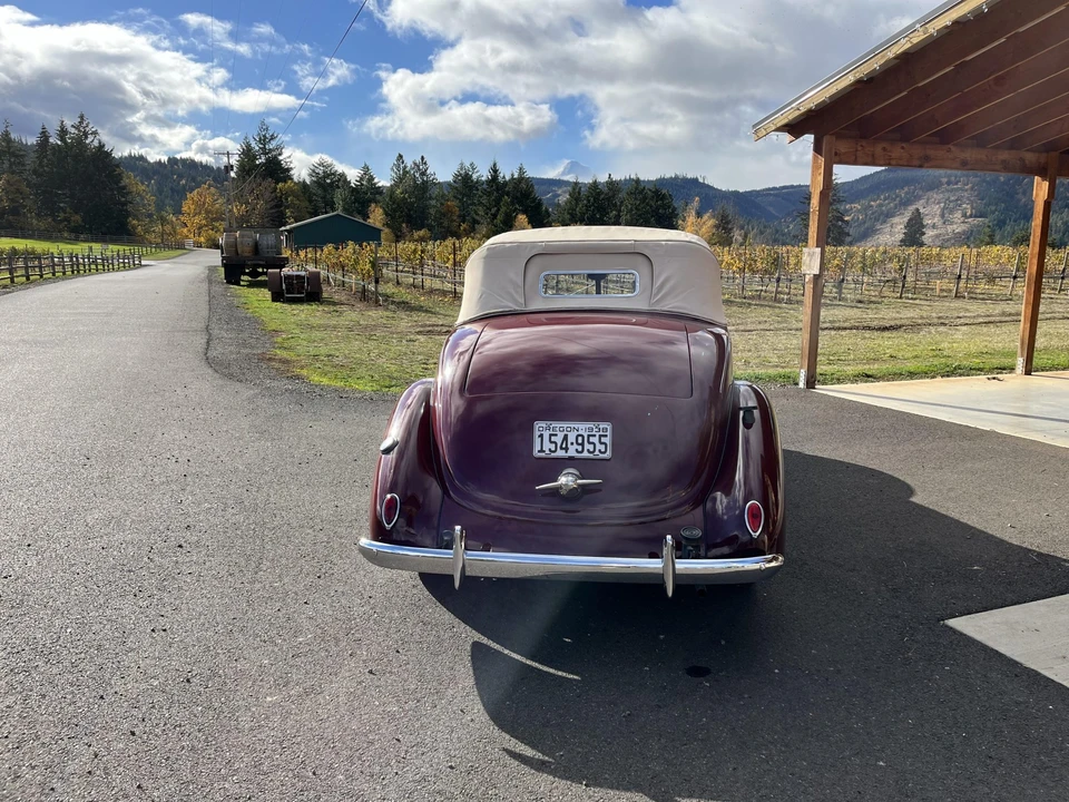 1938 Ford Standard & Deluxe & Super Deluxe - Image 14 of 31