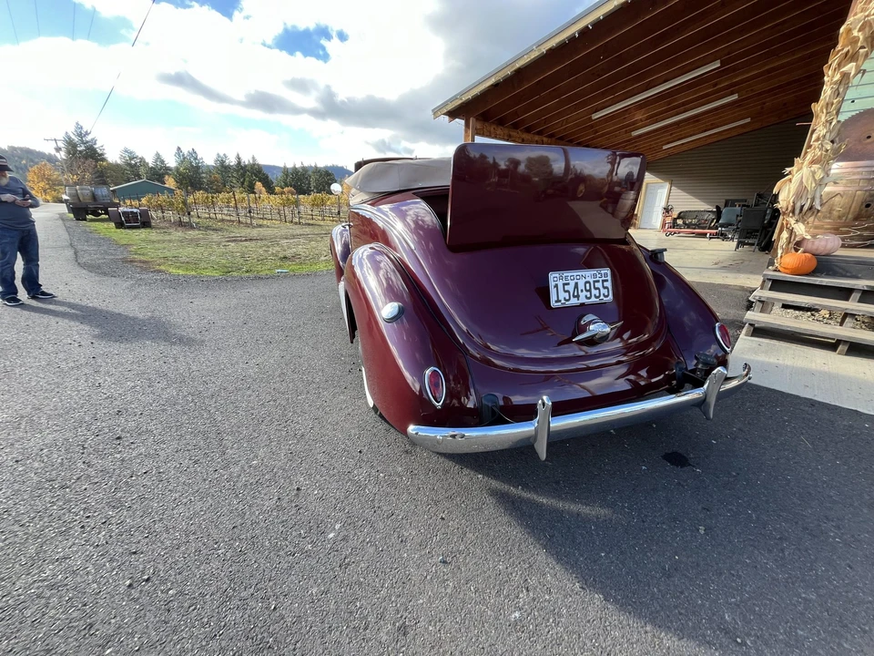 1938 Ford Standard & Deluxe & Super Deluxe - Image 23 of 31