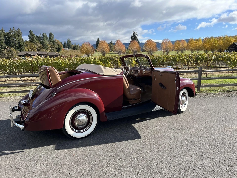 1938 Ford Standard & Deluxe & Super Deluxe - Image 29 of 31