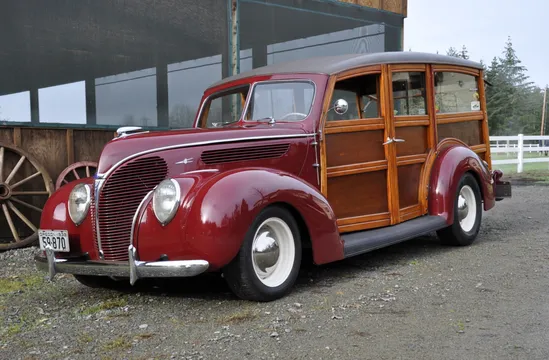 1938 Ford Deluxe Woodie Station Wagon