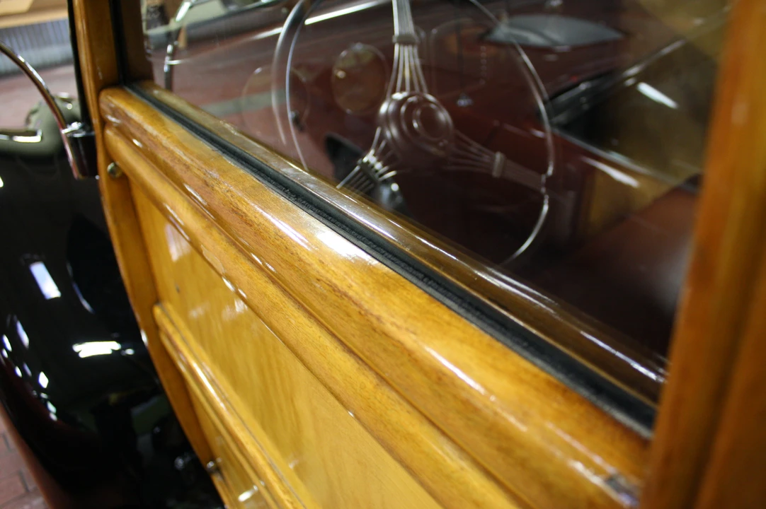 1938 Ford Standard & Deluxe & Super Deluxe - Image 23 of 31