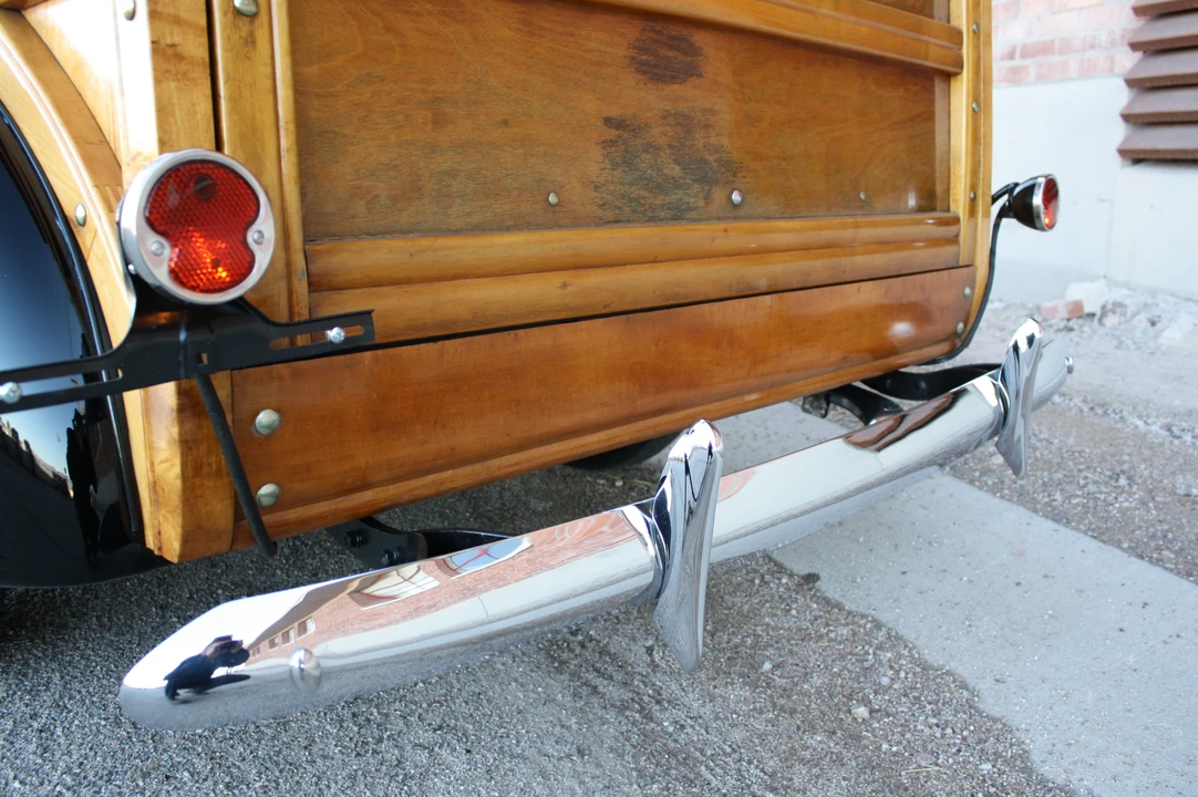 1938 Ford Standard & Deluxe & Super Deluxe - Image 31 of 31