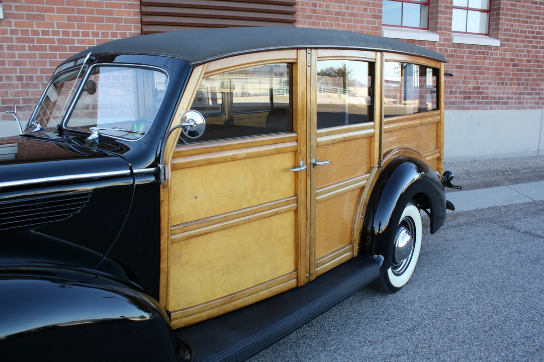 1938 Ford Standard & Deluxe & Super Deluxe - Image 19 of 31