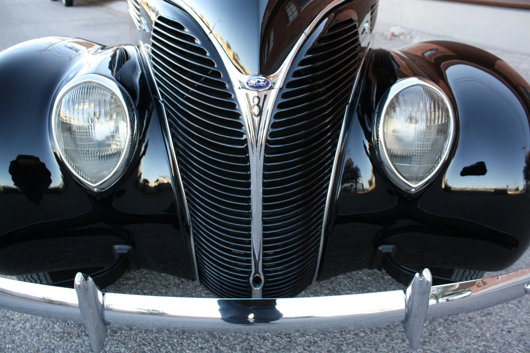 1938 Ford Standard & Deluxe & Super Deluxe - Image 15 of 31