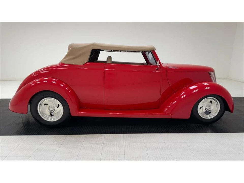 1938 Ford Standard & Deluxe & Super Deluxe - Image 9 of 31