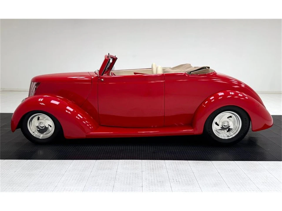 1938 Ford Standard & Deluxe & Super Deluxe - Image 4 of 31