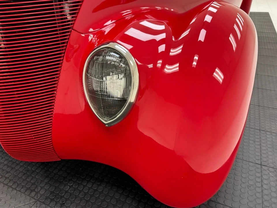 1938 Ford Standard & Deluxe & Super Deluxe - Image 12 of 31