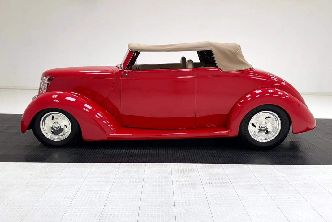 1938 Ford Standard & Deluxe & Super Deluxe - Image 3 of 31