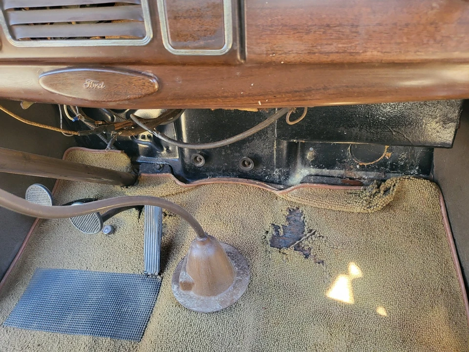 1938 Ford Standard & Deluxe & Super Deluxe - Image 18 of 26