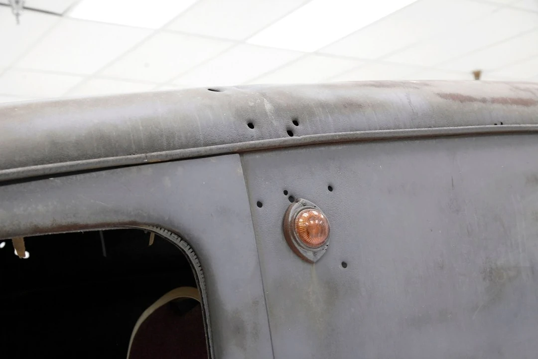 1938 Ford Standard & Deluxe & Super Deluxe - Image 24 of 31