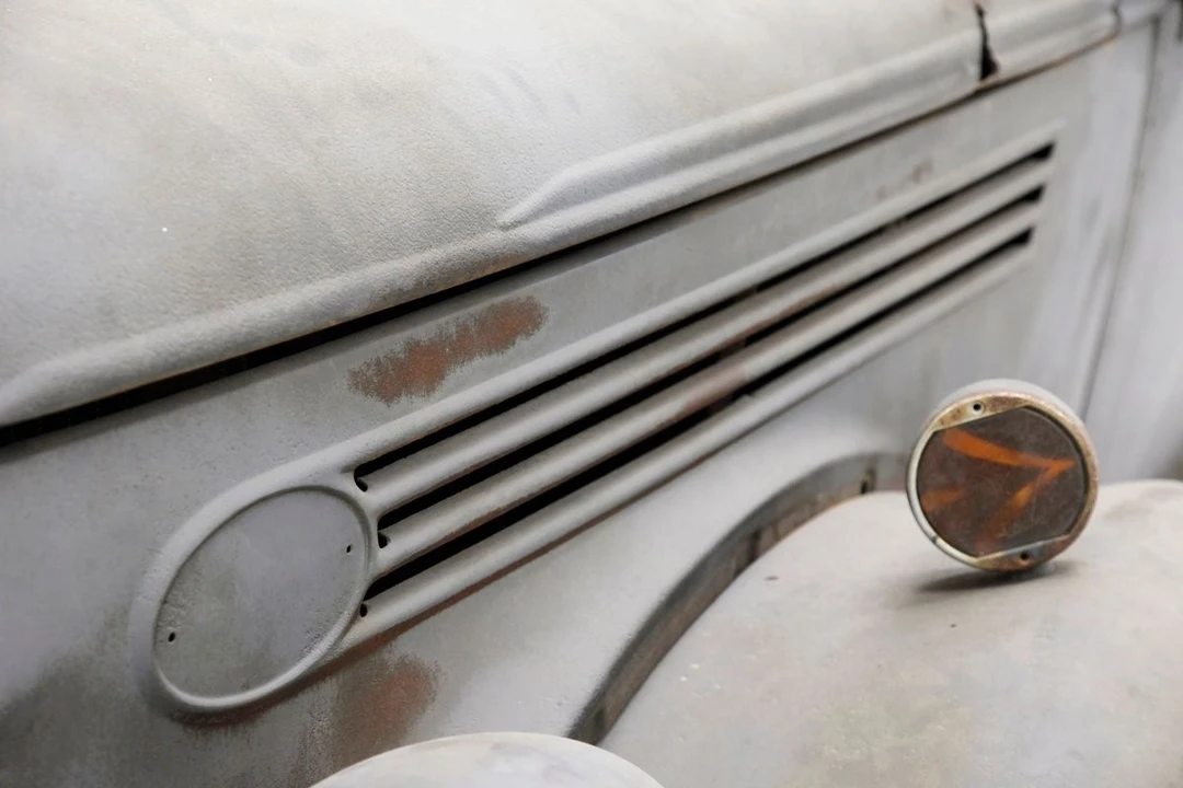 1938 Ford Standard & Deluxe & Super Deluxe - Image 26 of 31