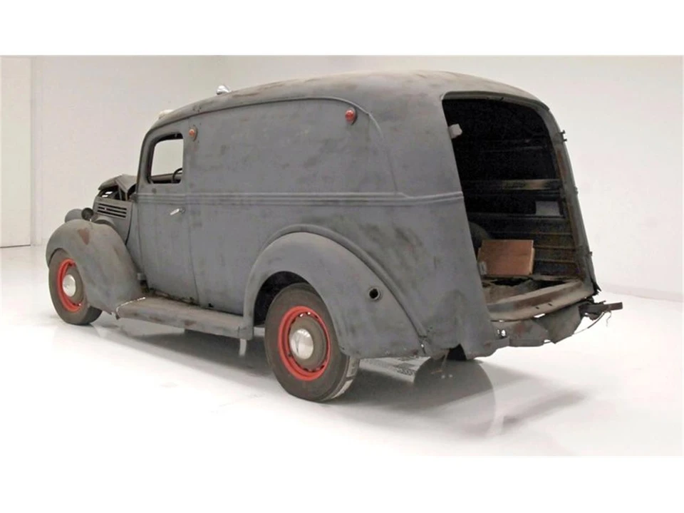 1938 Ford Standard & Deluxe & Super Deluxe - Image 4 of 31