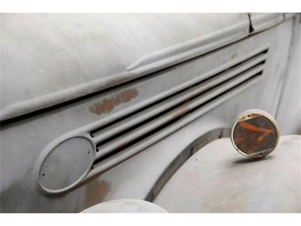 1938 Ford Standard & Deluxe & Super Deluxe - Image 26 of 31