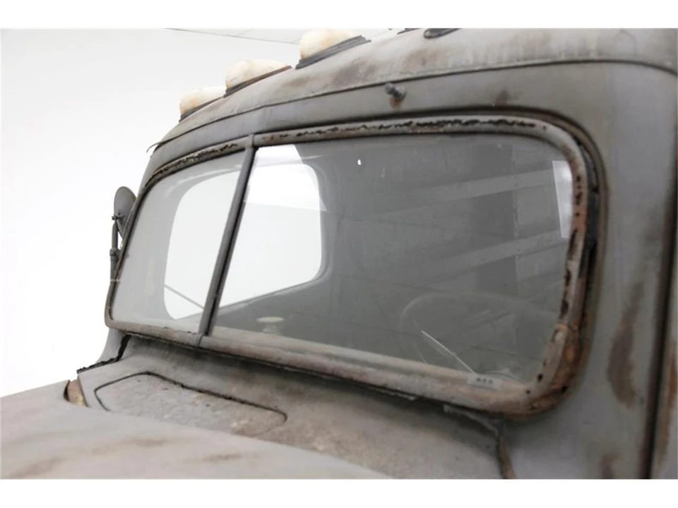 1938 Ford Standard & Deluxe & Super Deluxe - Image 17 of 31