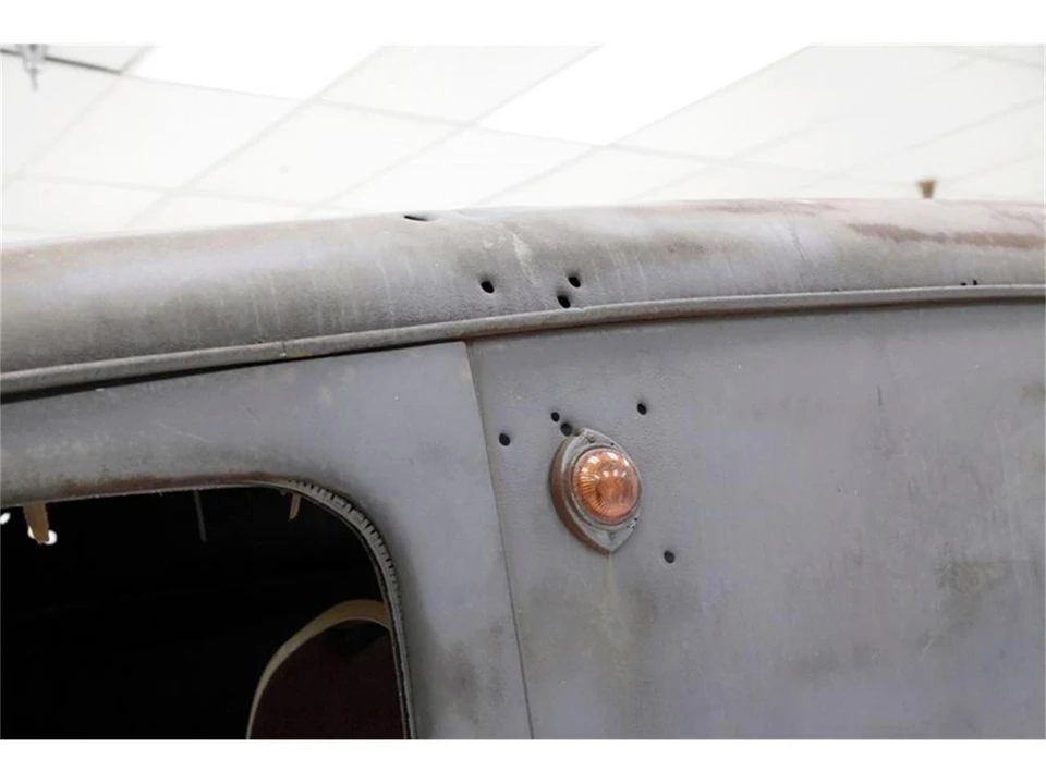 1938 Ford Standard & Deluxe & Super Deluxe - Image 24 of 31