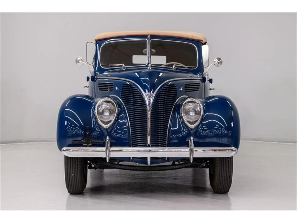 1938 Ford Standard & Deluxe & Super Deluxe - Image 4 of 31