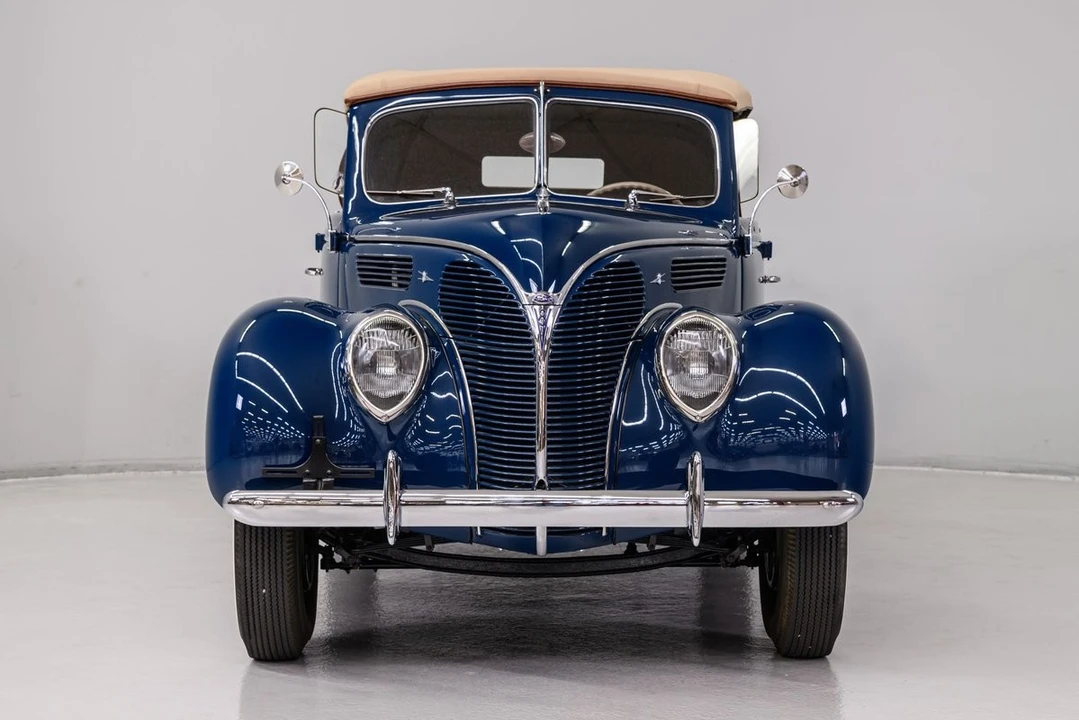 1938 Ford Standard & Deluxe & Super Deluxe - Image 5 of 31