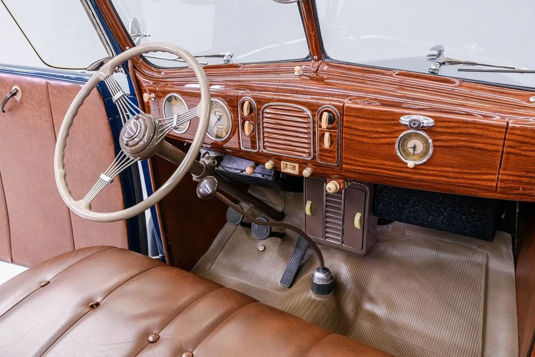 1938 Ford Standard & Deluxe & Super Deluxe - Image 22 of 31
