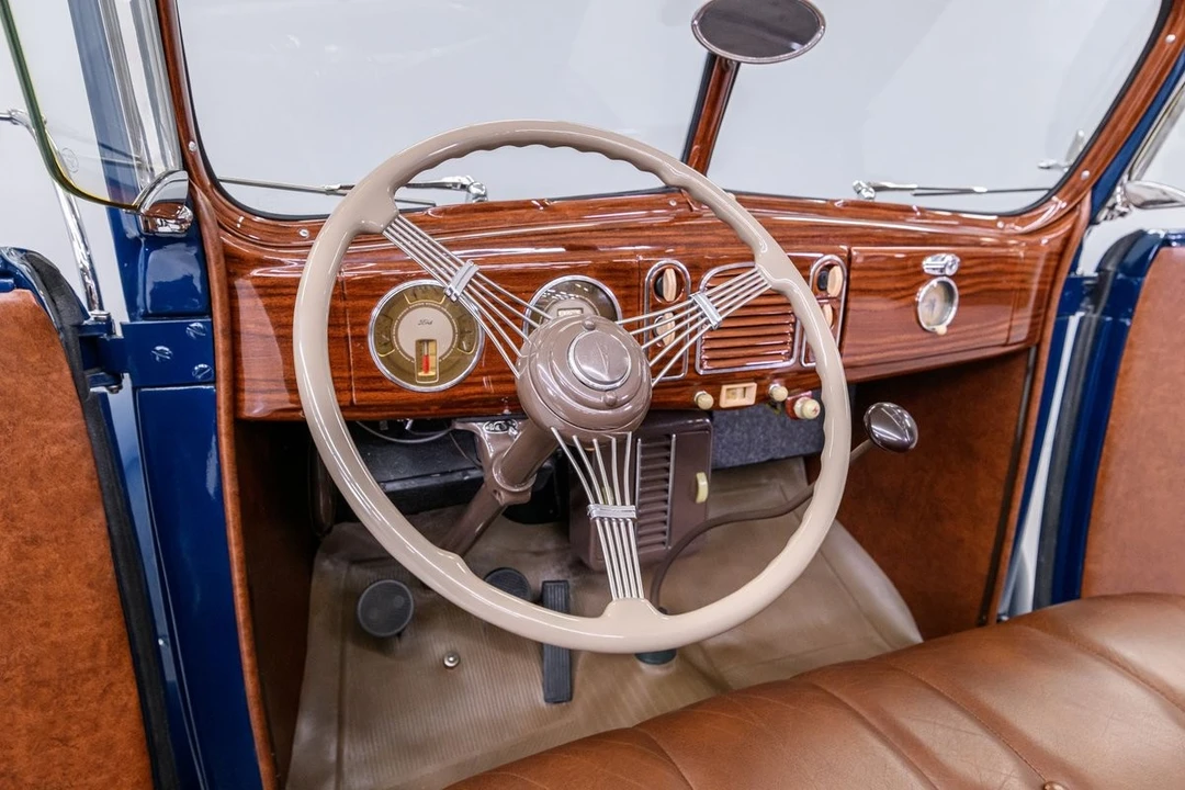 1938 Ford Standard & Deluxe & Super Deluxe - Image 17 of 31