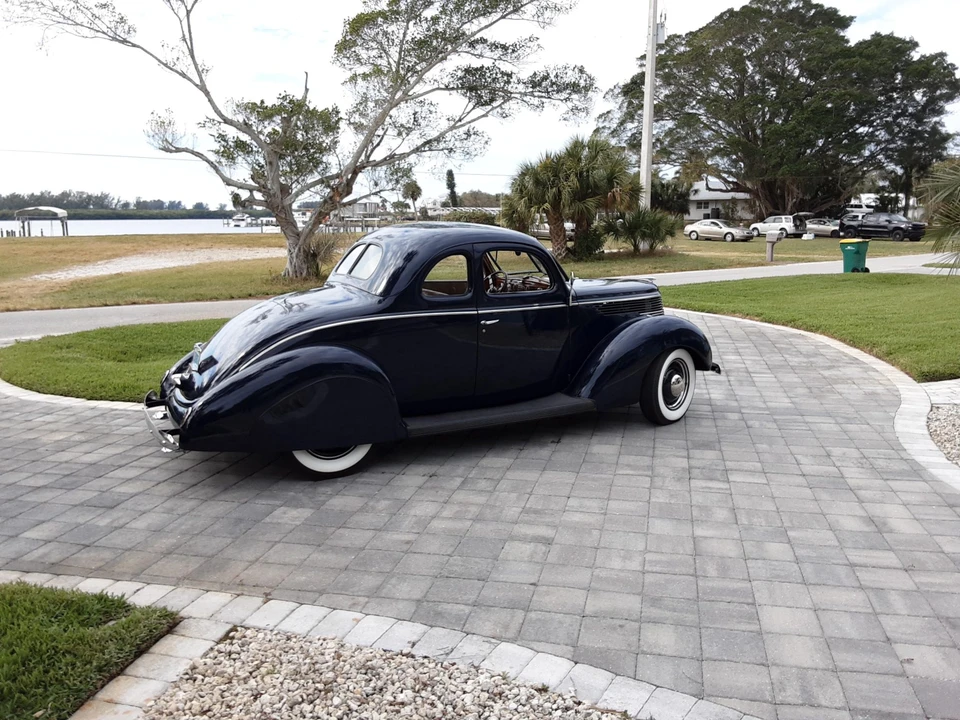1938 Ford Standard & Deluxe & Super Deluxe - Image 6 of 31