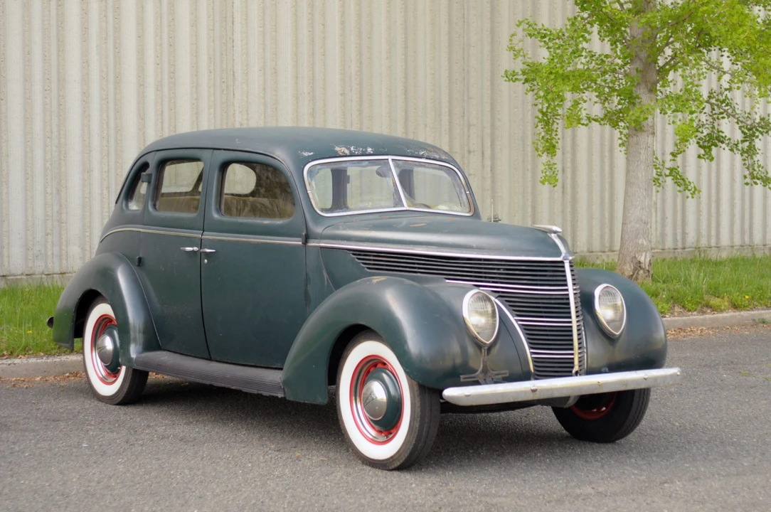 1938 Ford Standard & Deluxe & Super Deluxe - Image 11 of 31