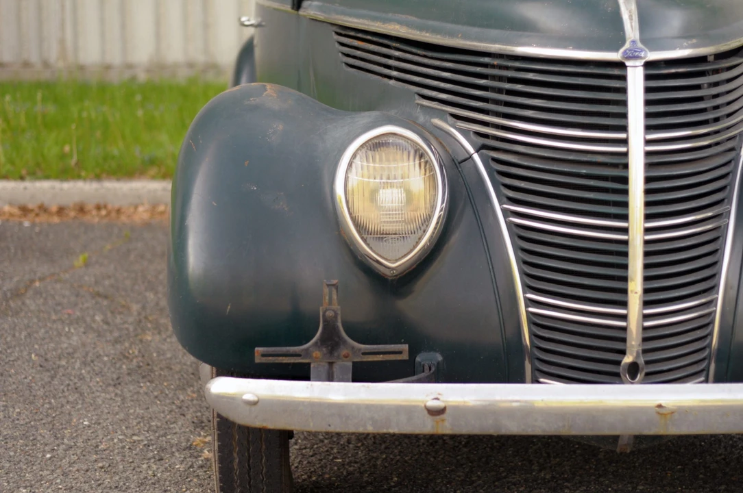 1938 Ford Standard & Deluxe & Super Deluxe - Image 29 of 31