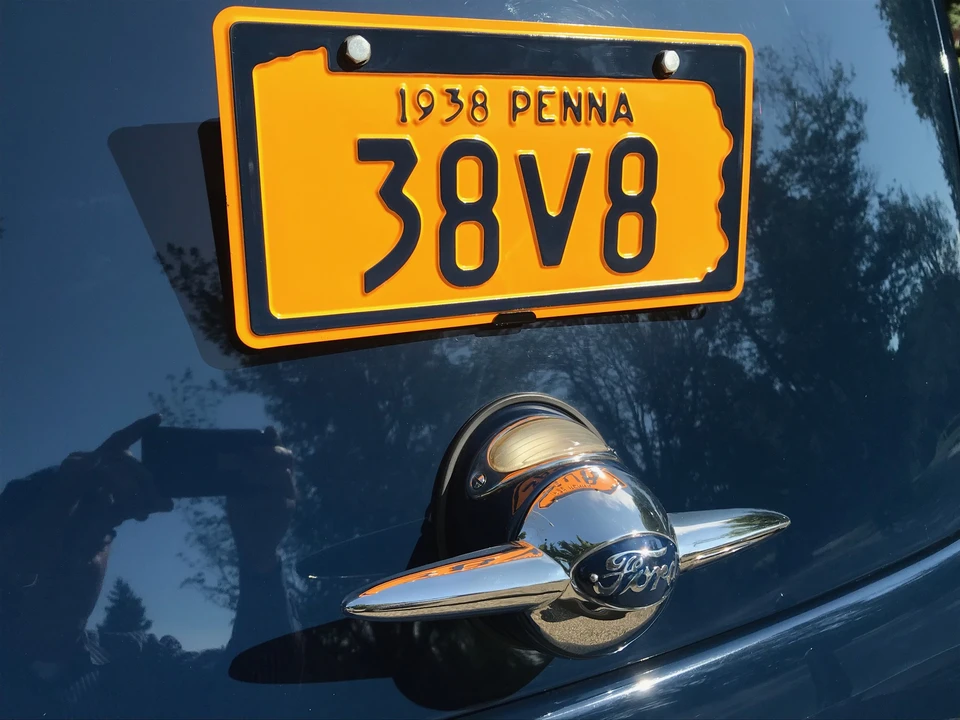 1938 Ford Standard & Deluxe & Super Deluxe - Image 30 of 31