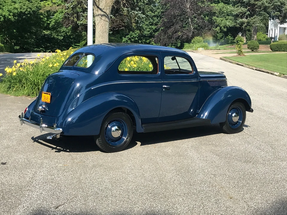 1938 Ford Standard & Deluxe & Super Deluxe - Image 6 of 31