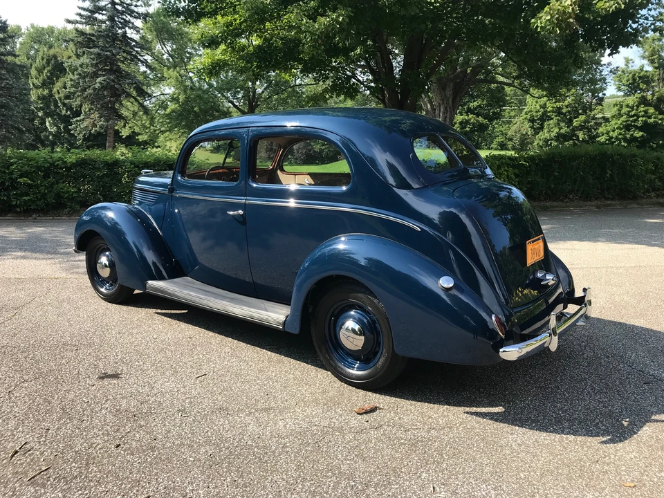 1938 Ford Standard & Deluxe & Super Deluxe - Image 10 of 31