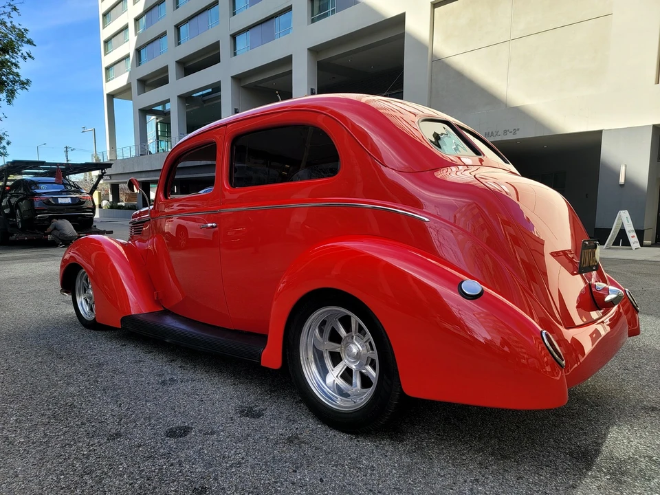 1938 Ford Standard & Deluxe & Super Deluxe - Image 6 of 31