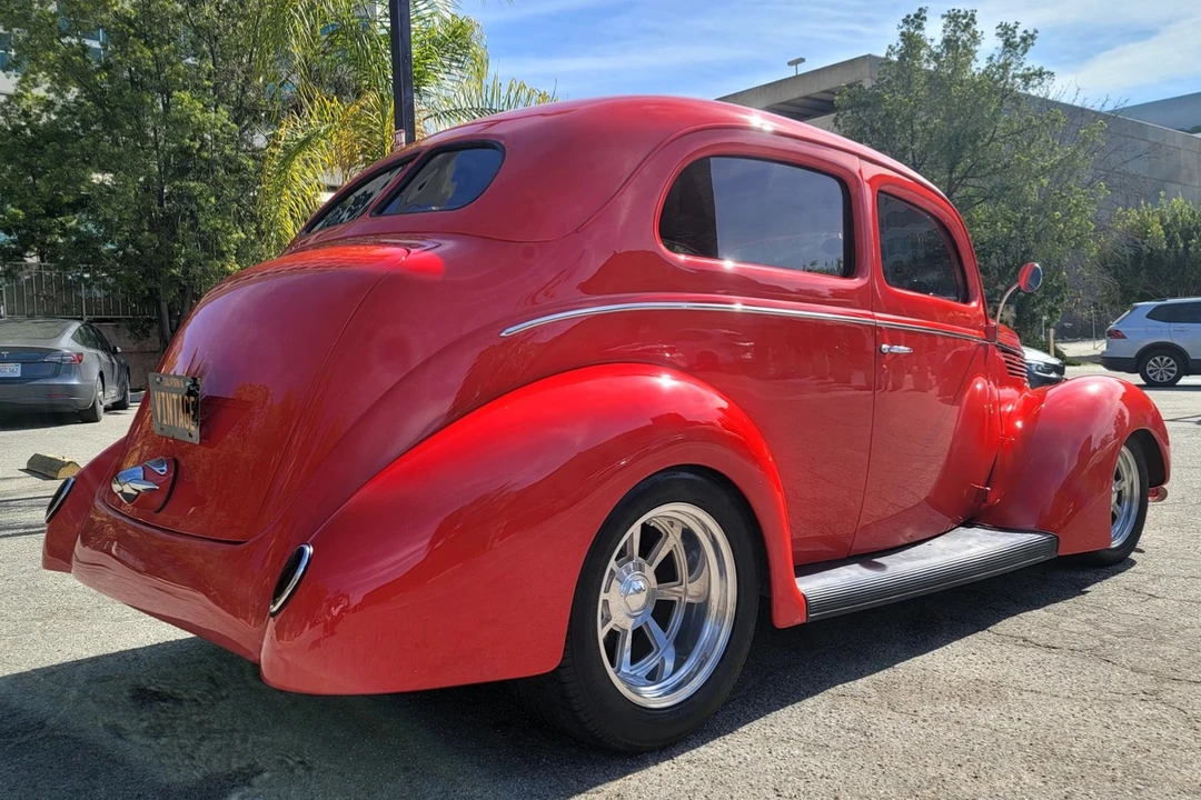 1938 Ford Standard & Deluxe & Super Deluxe - Image 9 of 31