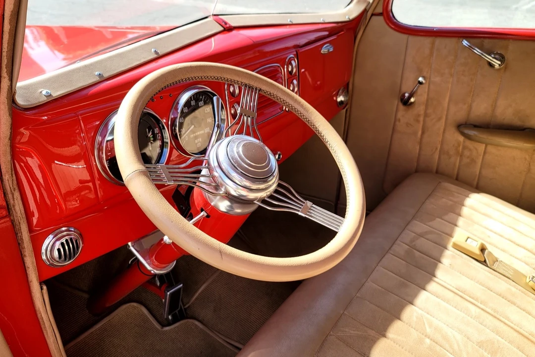 1938 Ford Standard & Deluxe & Super Deluxe - Image 25 of 31