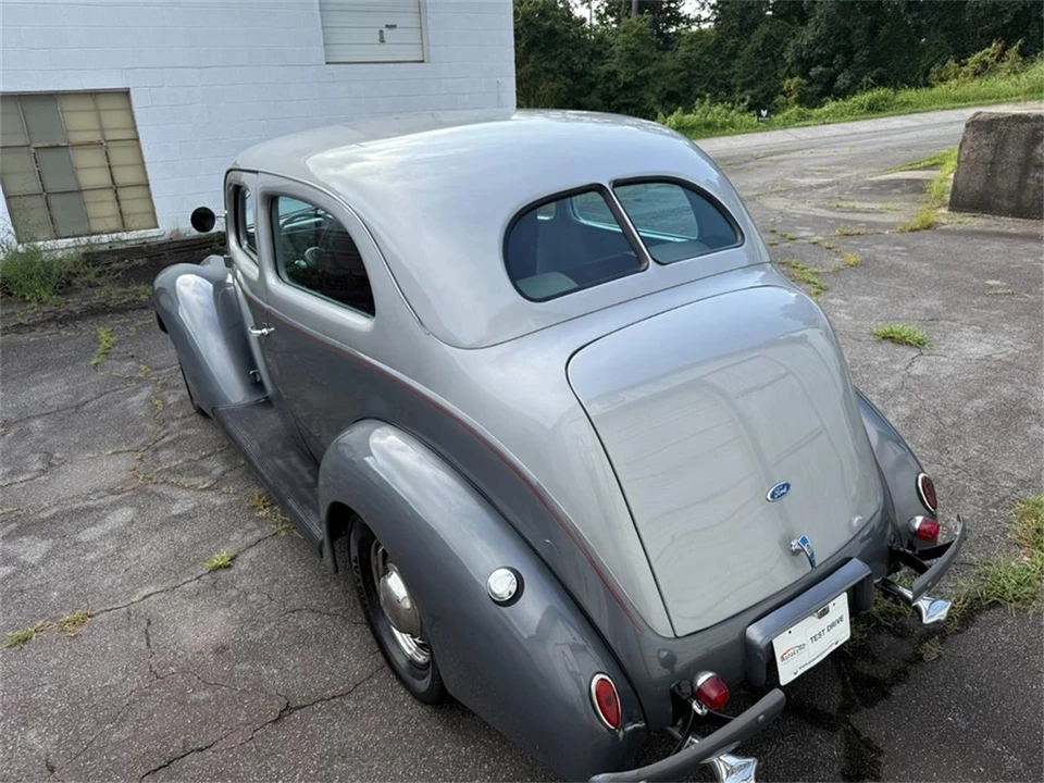 1938 Ford Standard & Deluxe & Super Deluxe - Image 11 of 31