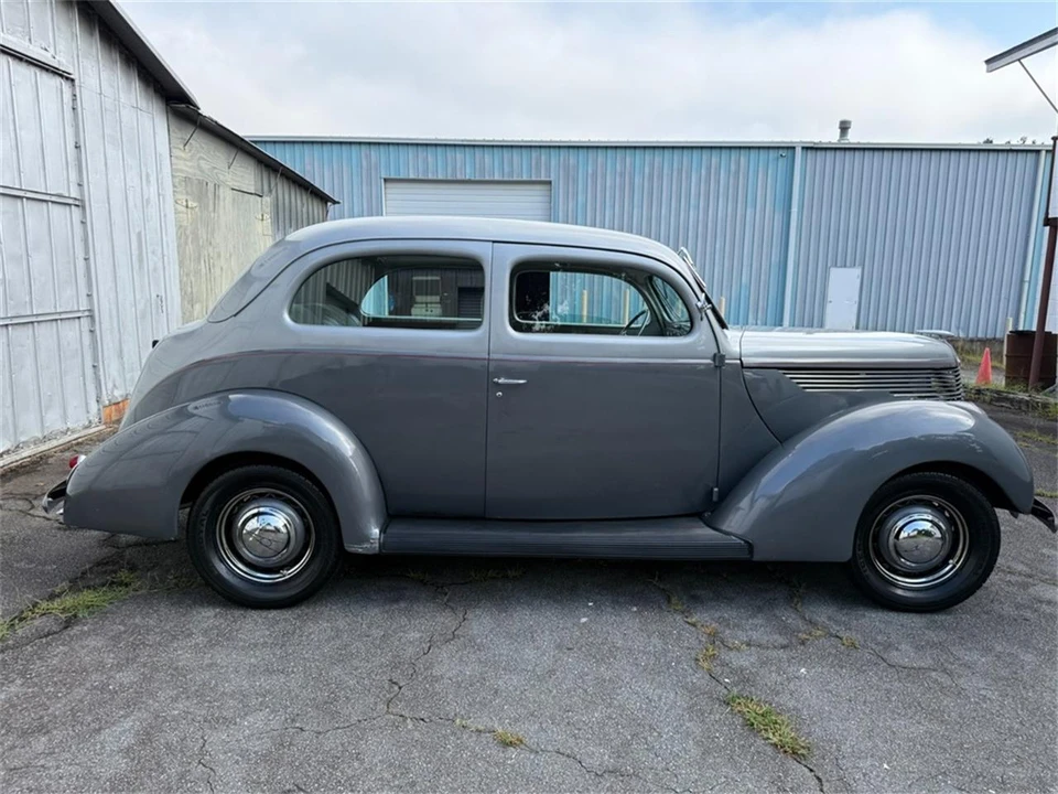 1938 Ford Standard & Deluxe & Super Deluxe - Image 6 of 31