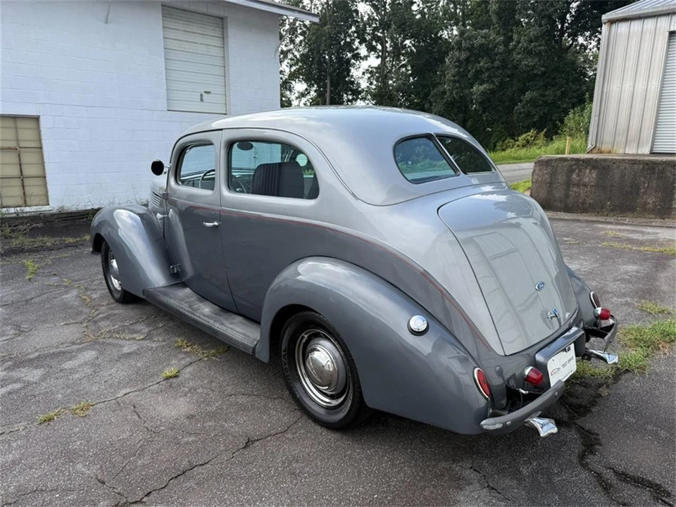 1938 Ford Standard & Deluxe & Super Deluxe - Image 3 of 31