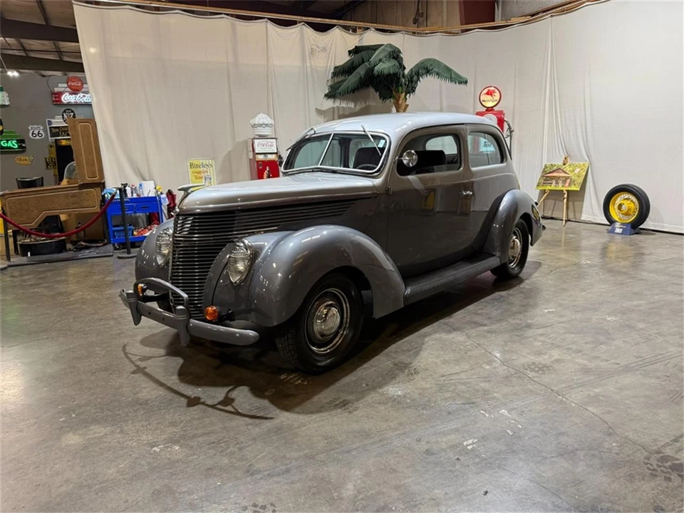 1938 Ford Standard & Deluxe & Super Deluxe - Image 13 of 31