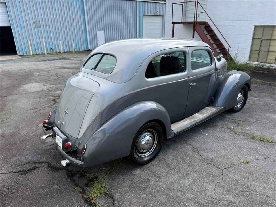 1938 Ford Standard & Deluxe & Super Deluxe - Image 10 of 31