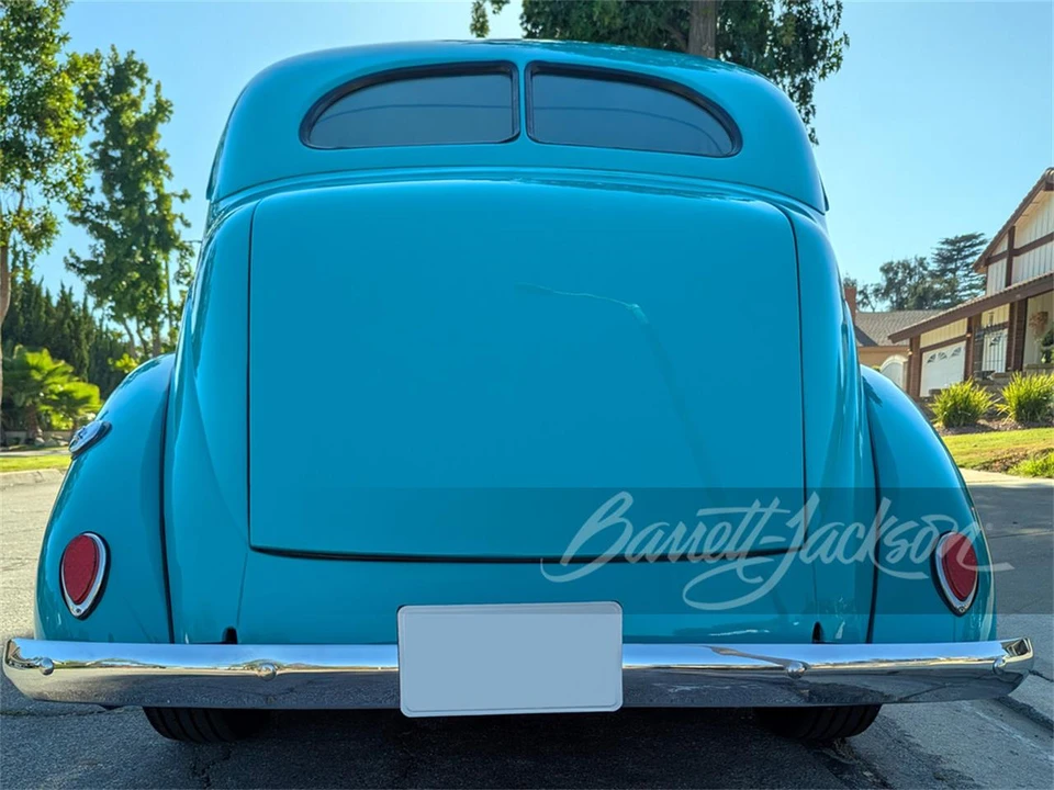 1938 Ford Standard & Deluxe & Super Deluxe - Image 3 of 5