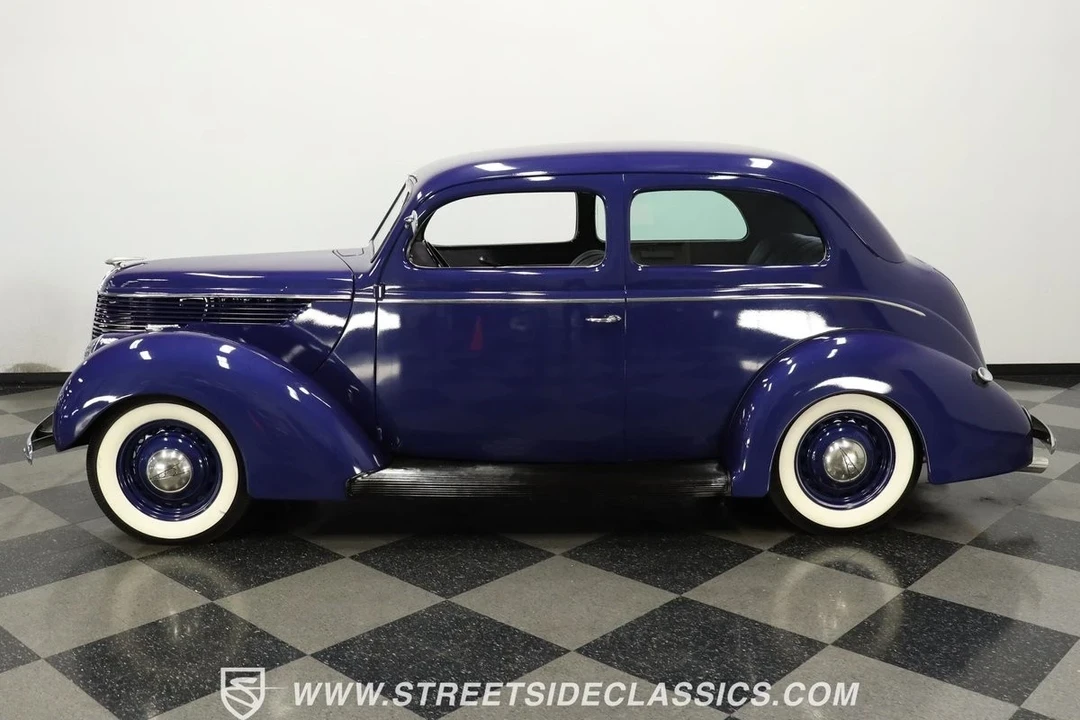 1938 Ford Standard & Deluxe & Super Deluxe - Image 3 of 12