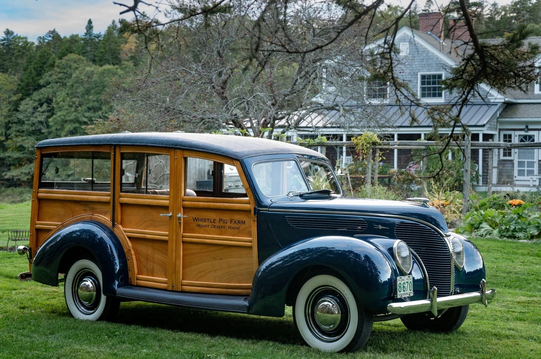 1938 Ford Standard & Deluxe & Super Deluxe - Image 3 of 31
