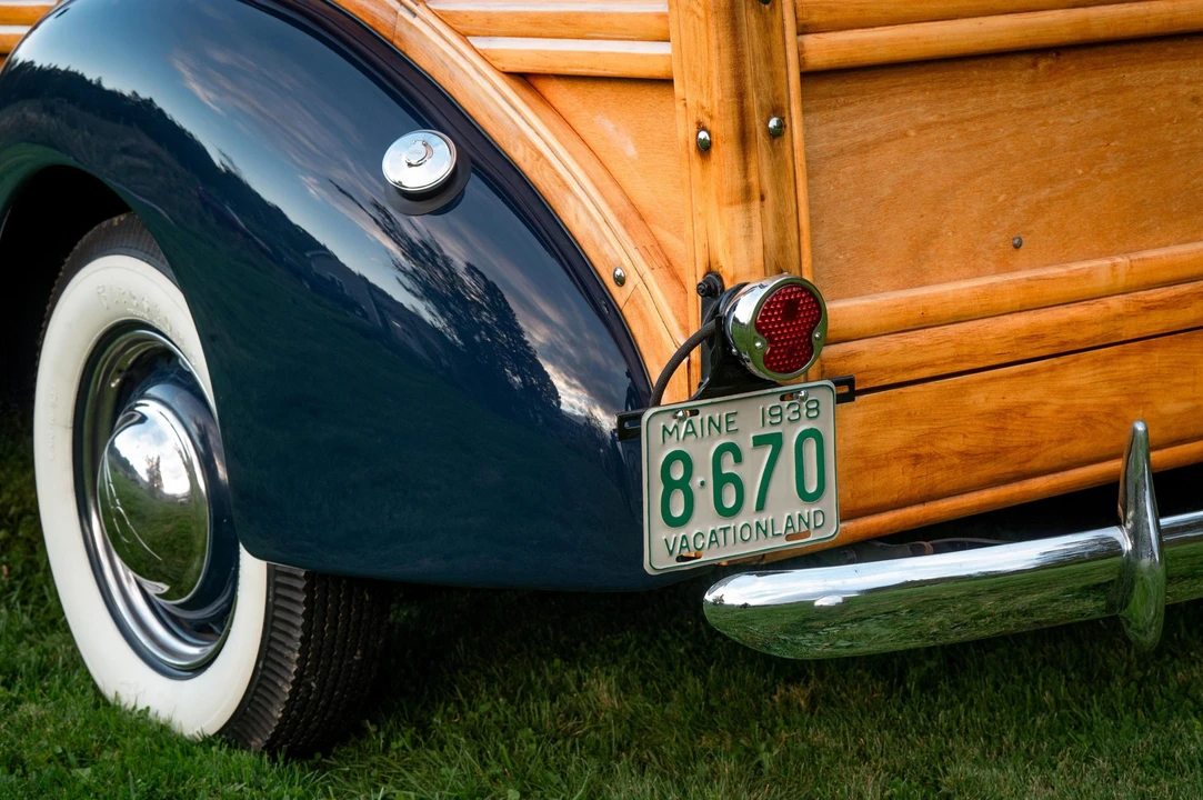 1938 Ford Standard & Deluxe & Super Deluxe - Image 19 of 31