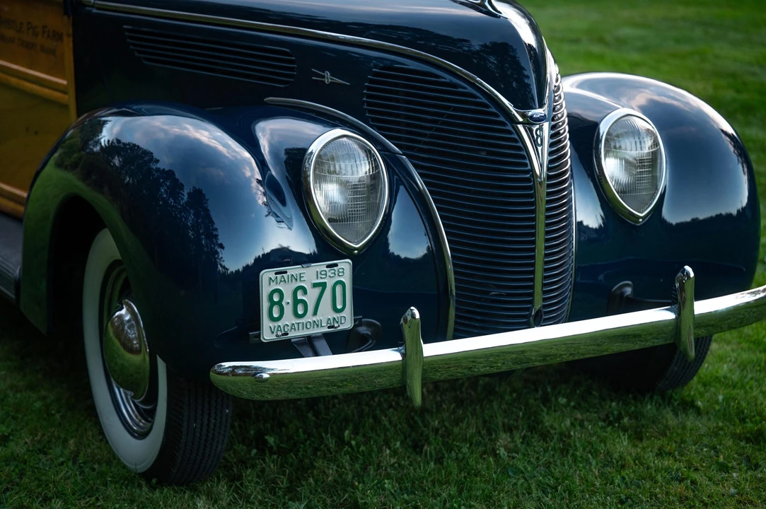 1938 Ford Standard & Deluxe & Super Deluxe - Image 16 of 31