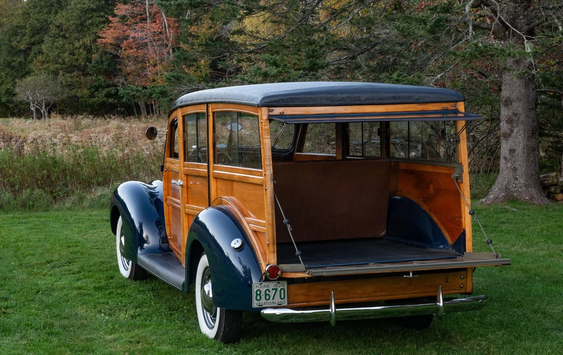 1938 Ford Standard & Deluxe & Super Deluxe - Image 9 of 31