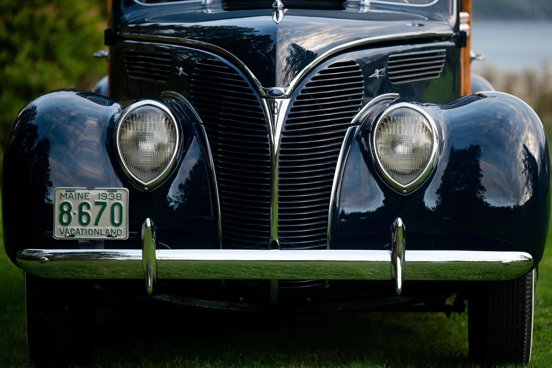 1938 Ford Standard & Deluxe & Super Deluxe - Image 17 of 31