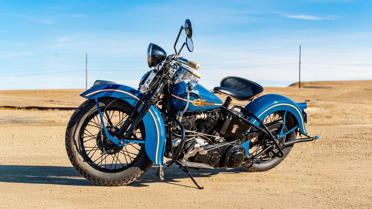 1938 Harley-Davidson Knucklehead - Image 2 of 10